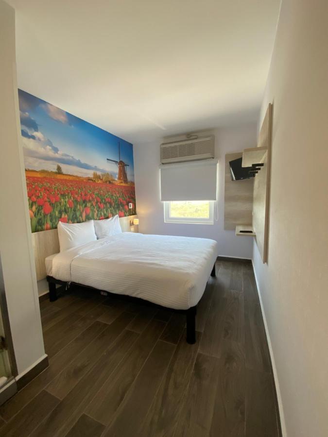 Hi! Monterrey Aeropuerto Hotel อโปดาคา ภายนอก รูปภาพ